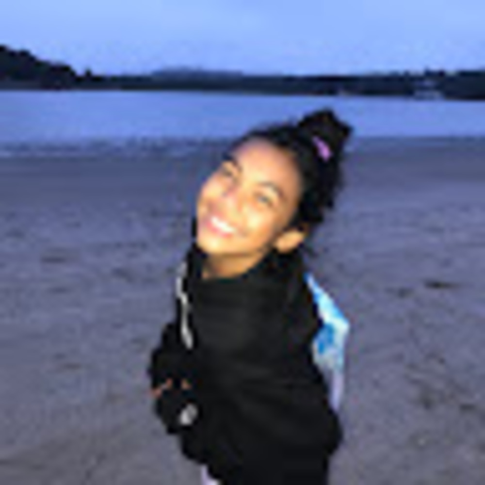 Meet your Posher, Mya